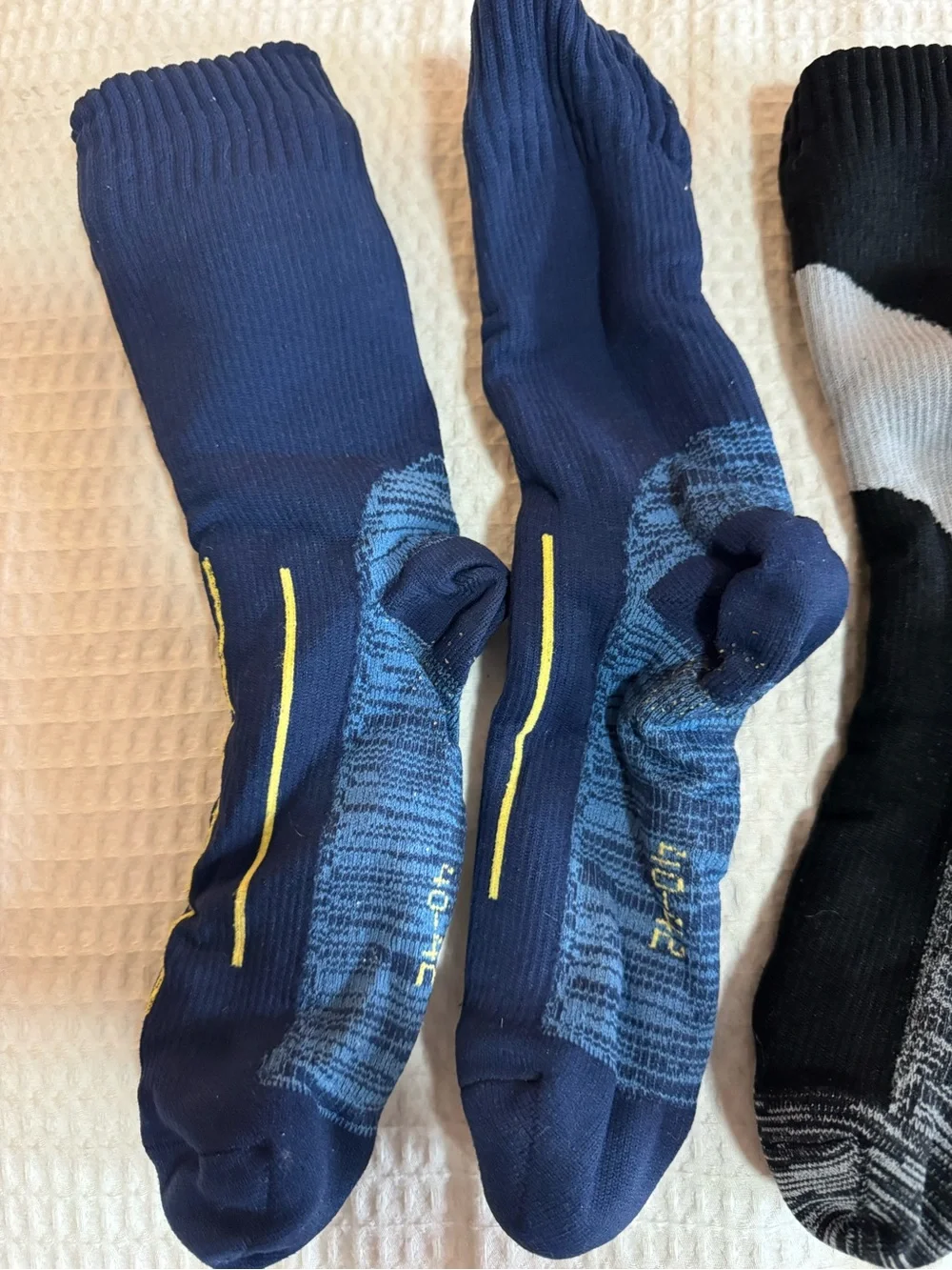 Unisex Water-Proof Socks